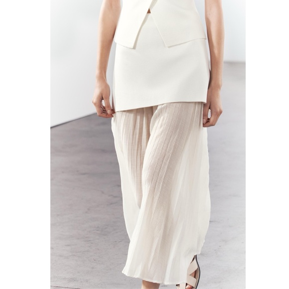 Zara MIXED PLEATED KNIT SKIRT - Picture 4 of 16